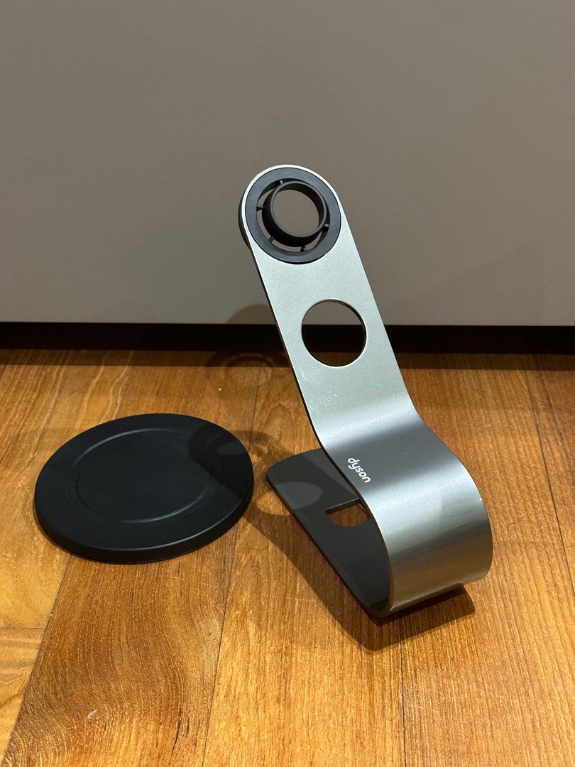 Brand New Dyson Supersonic Hair Dryer Stand Nickel/Black, Beauty & Personal Care, Hair on Carousell