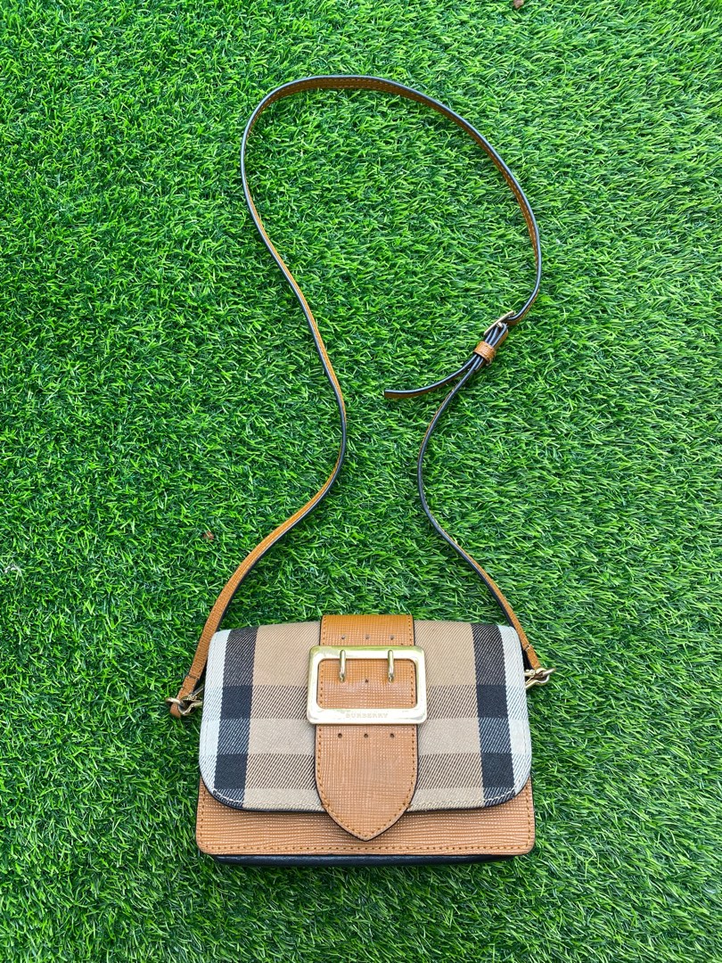 Burberry hotsell madison bag