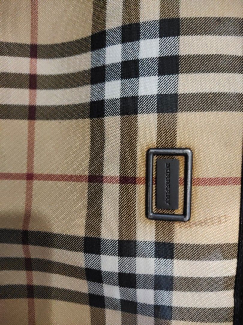 Burberry tote bag 10 years old