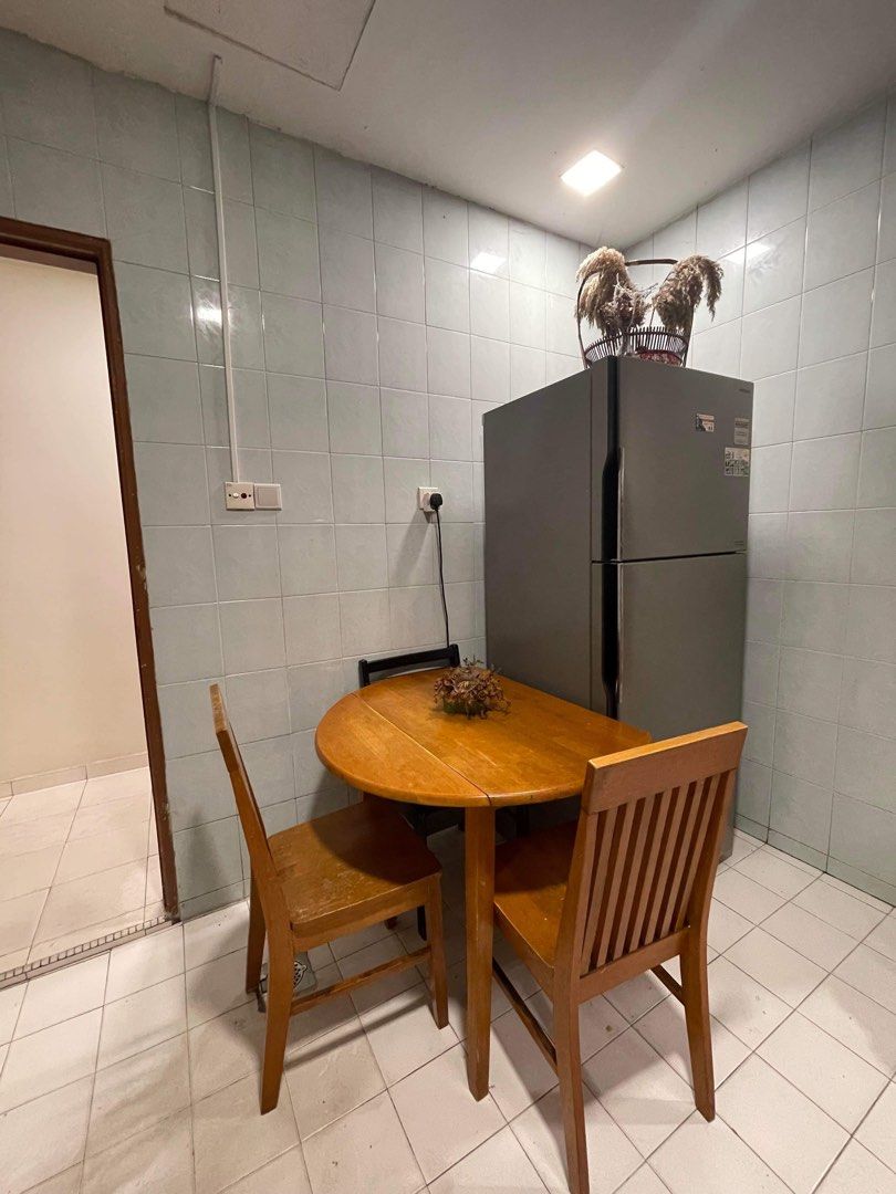 Big Master bedroom Carmi Mansions, Property, Rentals, Room Rentals on