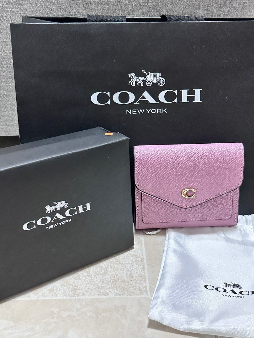 Coach aurora 2025 wallet