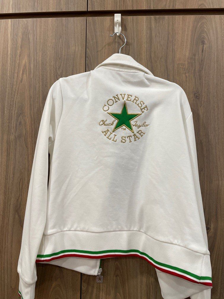 Chuck discount taylor jacket