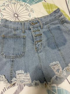 (Category: ) located in . Submitted by duskcloset (Listing ID 1226854176, Image 1). Description: .