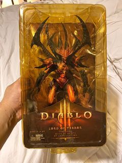 Diablo 3 - Lord of Terror Deluxe Scale 9” Action Figure , 12” posable tail *Ultra RARE (Original RED Version)