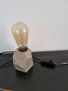Dimmable retro lamp