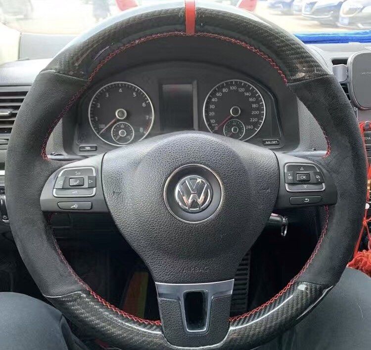 Black Carbon Fiber Auto Steering Wheel Cover HandStitch on Wrap Fit