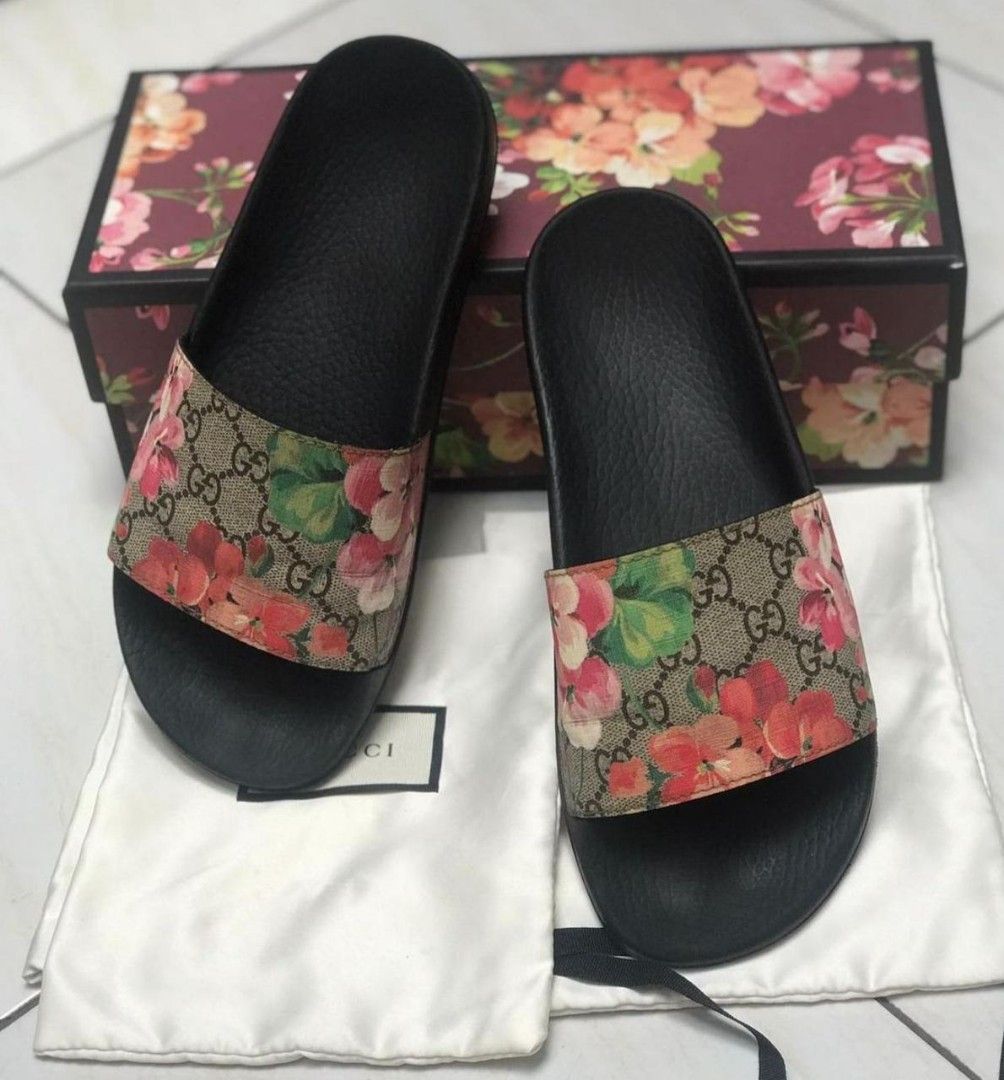 Gucci bloom slides store box