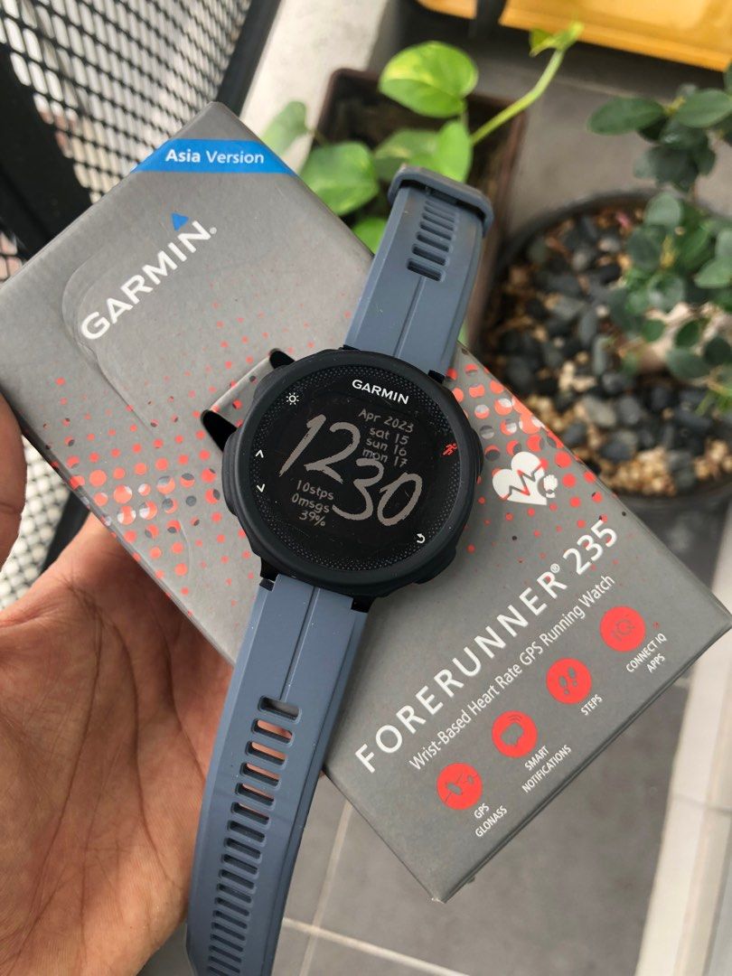 Garmin forerunner best sale 235 v 245