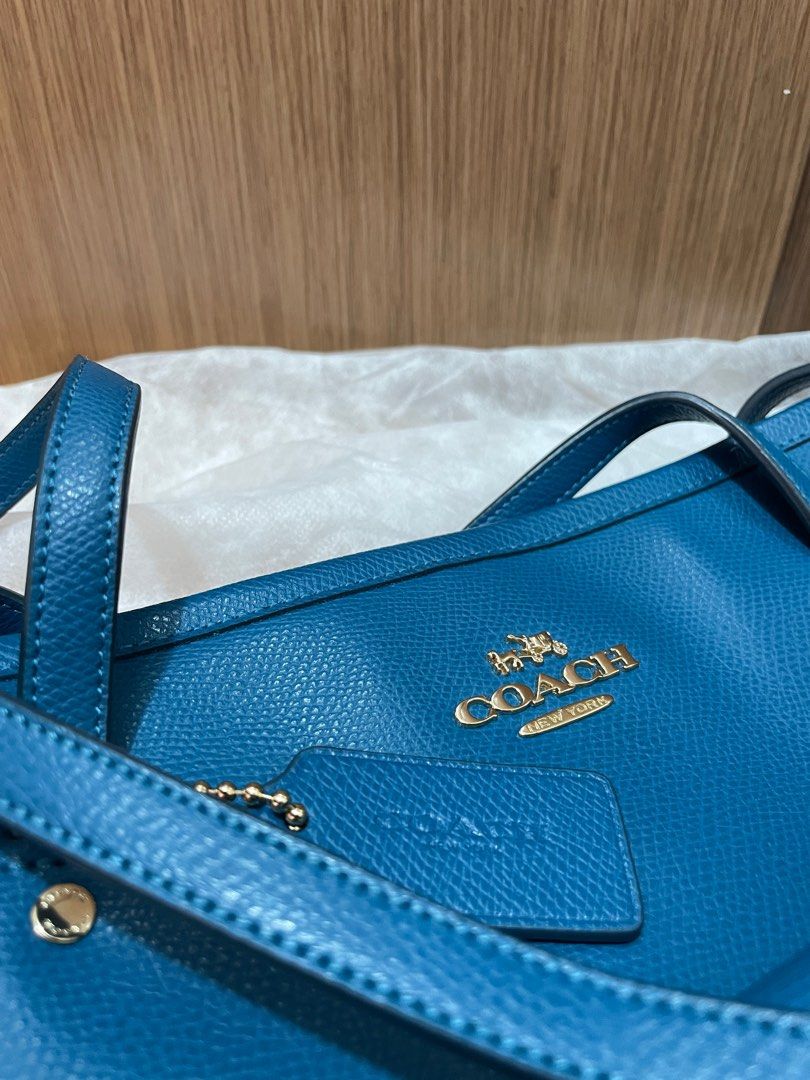 Gift receipt Coach Crossgrain Large Street Tote Bag
