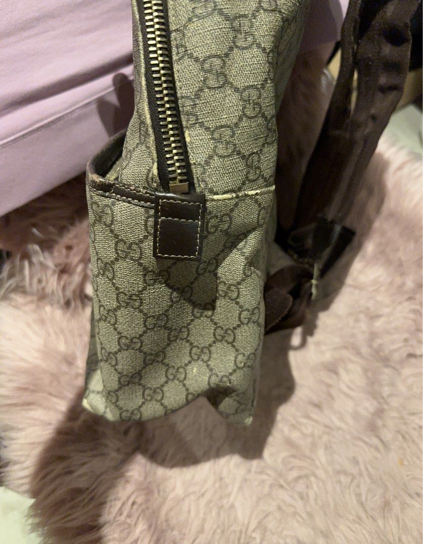 Gucci hotsell classic backpack