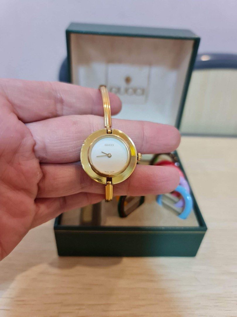 Gucci Watch (Category: Women's Watches) located in Navotas City. Submitted by _strawberrymelon (Listing ID 1226692656, Image 2). Description: Preloved Gucci Watch M-L size 18cm-19cm Good condition No faded and Scratches 100% working With 11 original rings and box Location:Navotas Low ballers will not entertained .