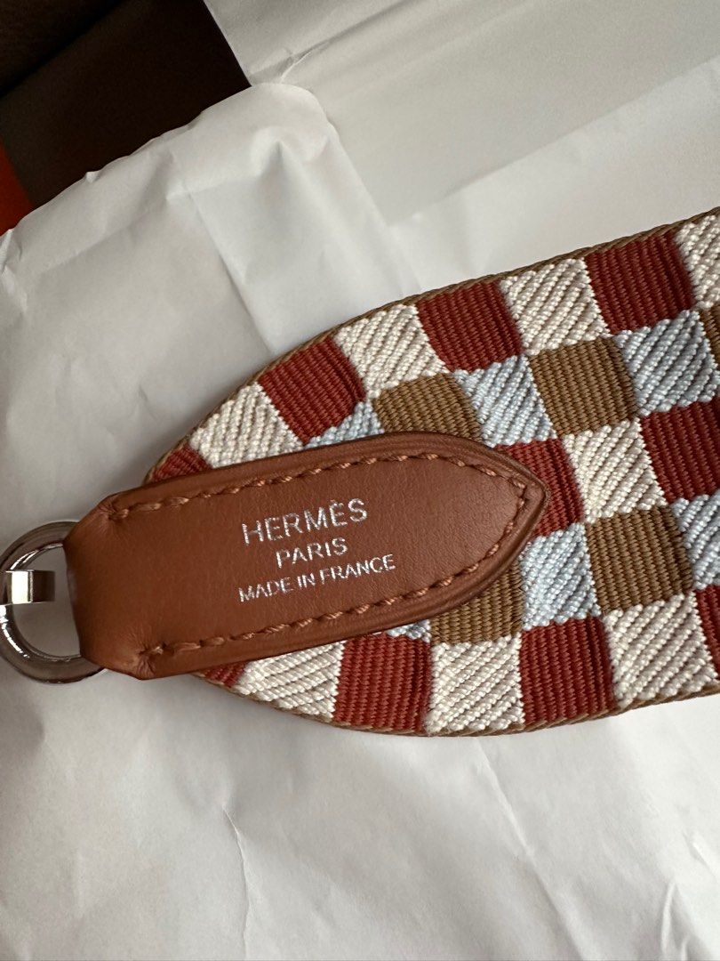 Hermes 50mm bag strap 70cm, 名牌, 手袋及銀包- Carousell