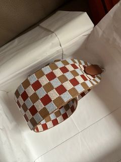 （分類：）位於 。 由 luxury_Fans 提交（商品編號 1226785259，圖片 1）。簡介： 。
