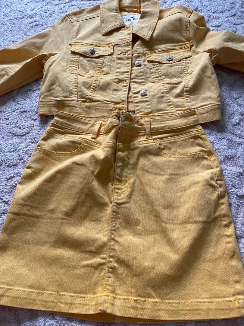 Hollister yellow sale denim jacket