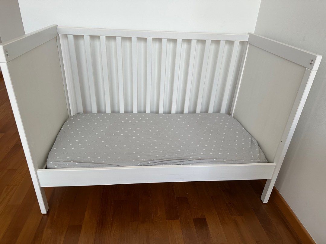 Free! IKEA Crib / Cot, Babies & Kids, Baby Nursery & Kids Furniture