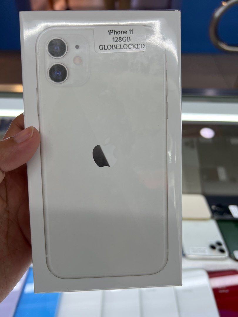 Iphone 11 128gb globelocked, Mobile Phones & Gadgets, Mobile Phones
