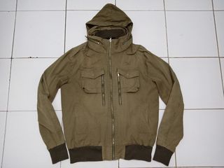 (Kategori: ) berada di . Dikirim oleh surplusss (ID iklan 1226863822, Gambar 1). Deskripsi: .