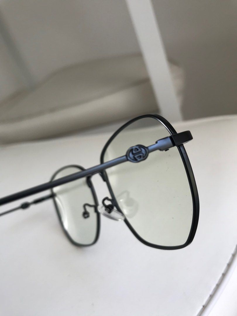 Kacamata Gucci Pria Hexagonal