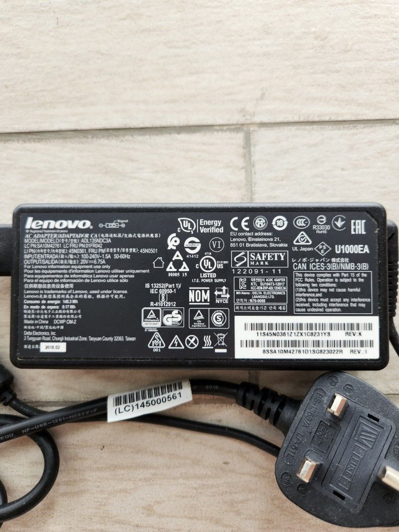 D'ORIGINE 135W Lenovo Delta ADL135NDC3A 36200314 AC Adapter Chargeur