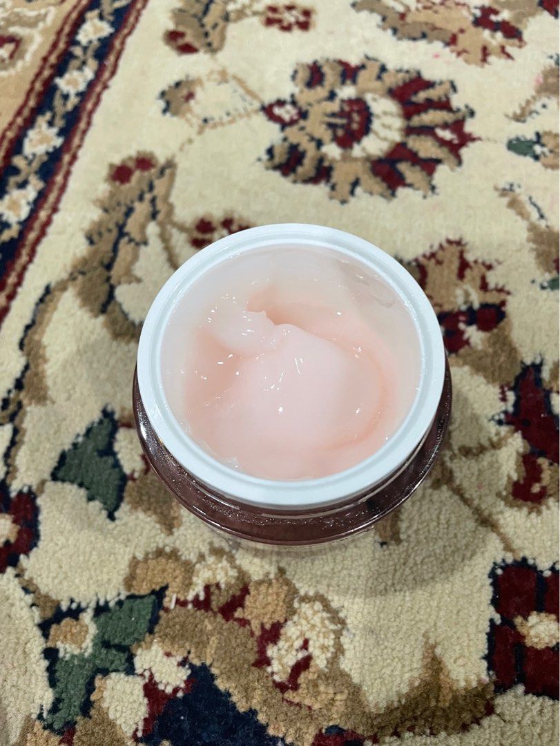 ( Used) Wardah Hydra Rose Hydrating Dewy Aqua Day Gel Moisturizer (40g