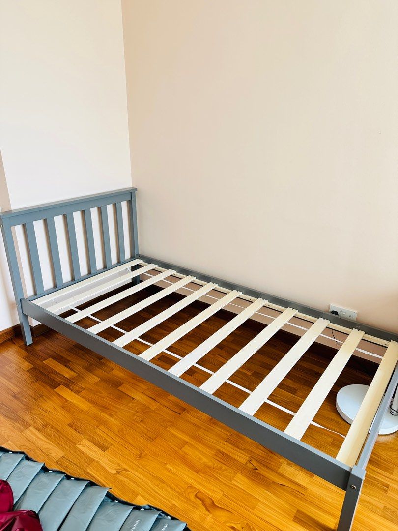 Like New Bed Frame, Furniture & Home Living, Furniture, Bed Frames