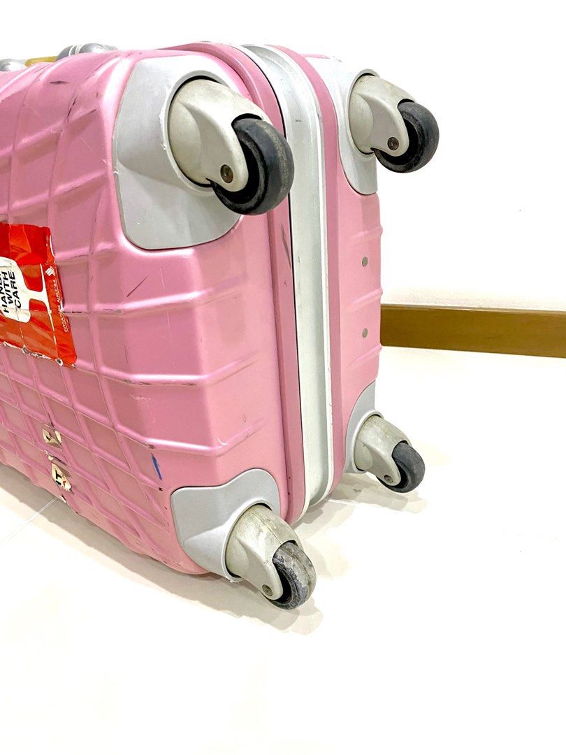 LOJEL METAL HARD CASE 4 WHEEL LUGGAGE 26 INCH, 5 KG, Hobbies & Toys