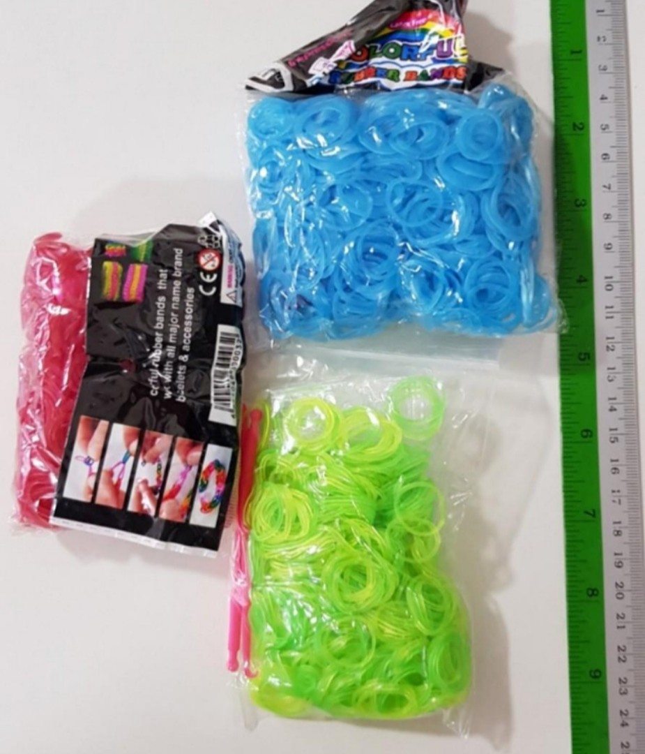 Looms Rubber Band Each, Hobbies & Toys, Stationery & Craft, Craft