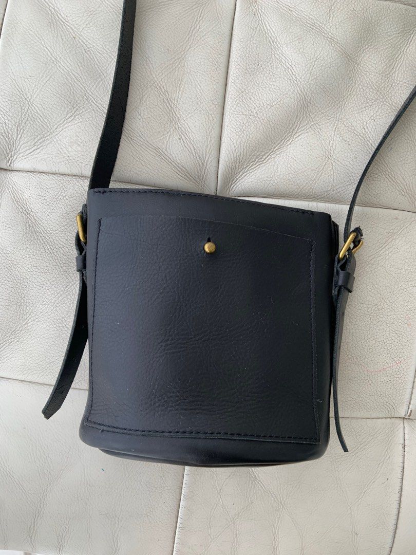 Small transport shop bucket bag