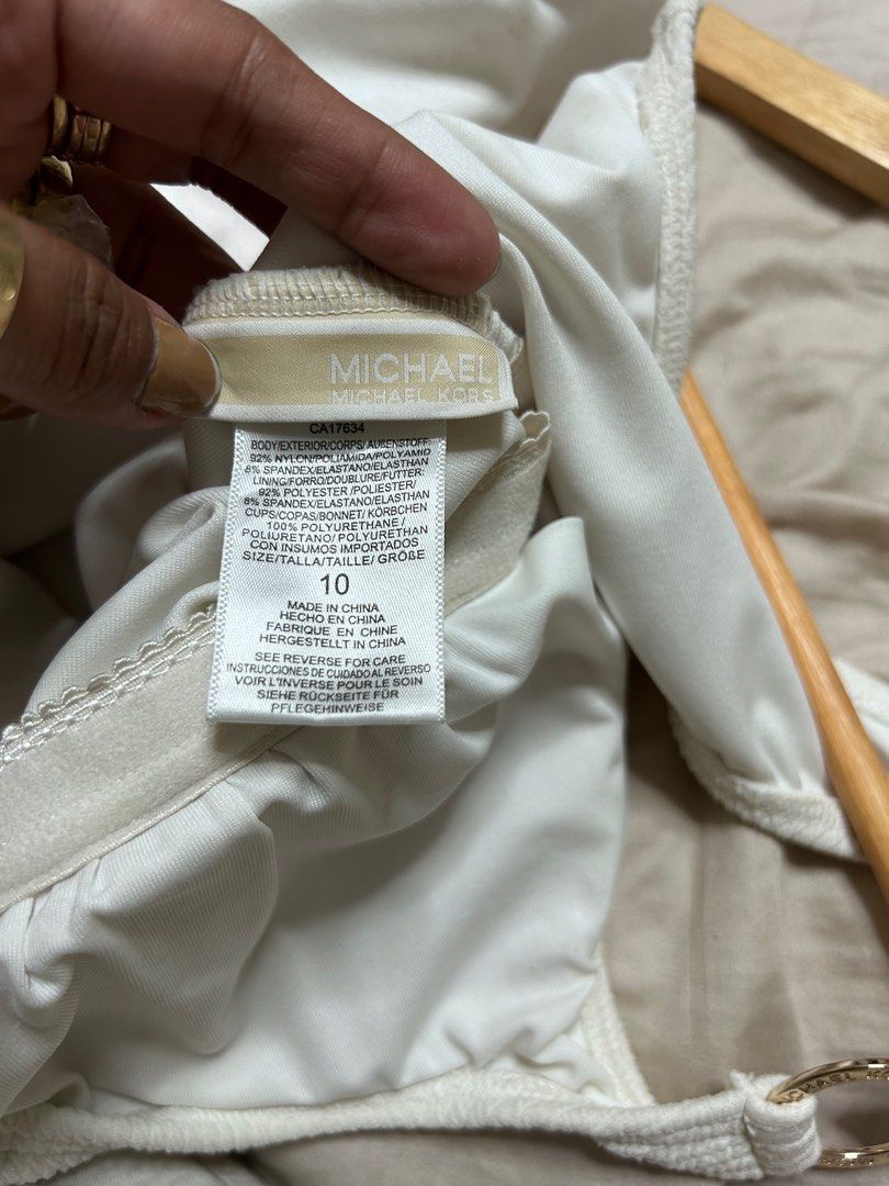 Michael Kors (Category: Bikinis & Swimsuits) located in Naga. Submitted by AFTph (Listing ID 1226823475, Image 3). Description: .