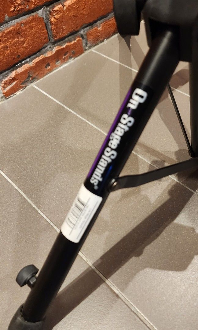 Microphone Stand, Guitar Amp Stand & Table Clamp Microphone Stand