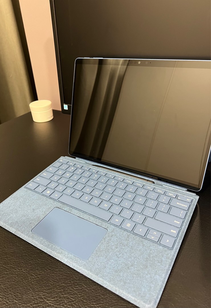Microsoft Surface Pro 9 i5 256GB 8GB, Computers & Tech, Laptops