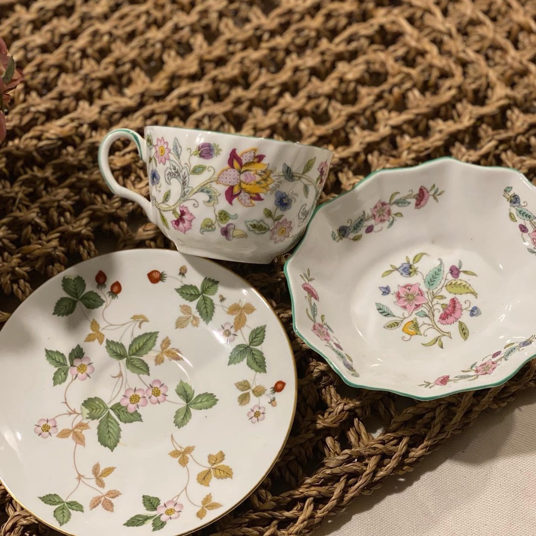 MINTON HADDON HALL SET, Furniture & Home Living, Kitchenware