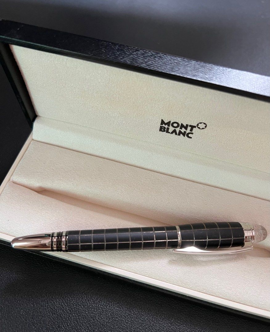 Montblanc starwalker rubber on sale fineliner rollerball pen 25609