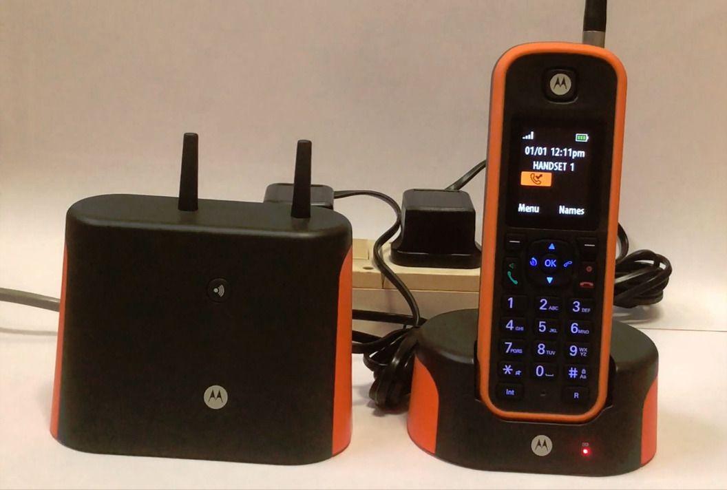 Motorola Long Range Cordless Phone O201, TV & Home Appliances, Other