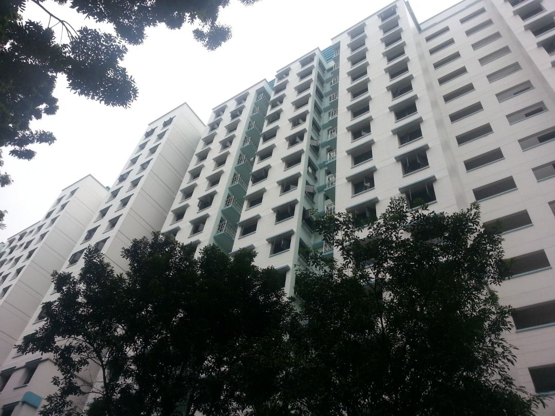 Mrt. Bk 16 Upper Boon Keng Road Boon Keng Ville. Female Shared Common