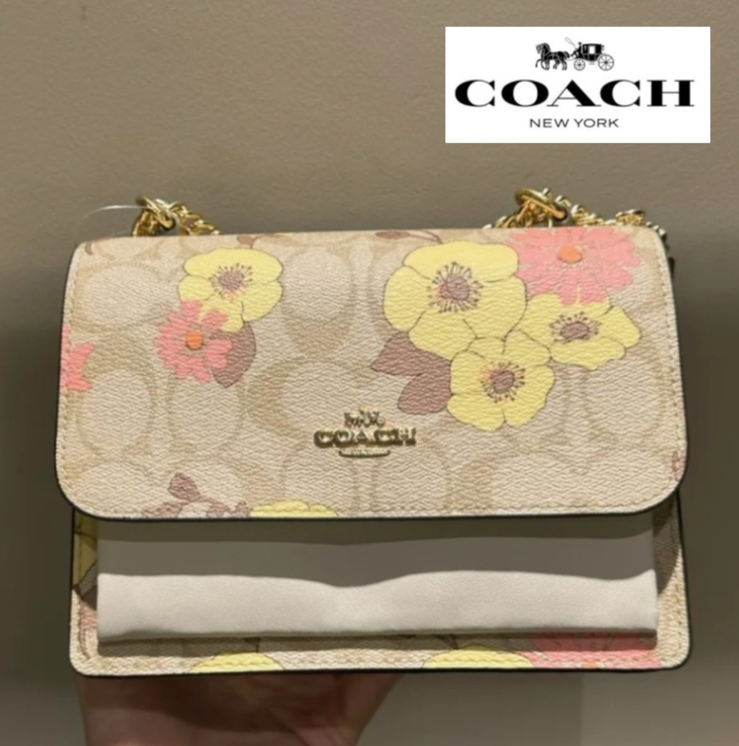 Coach signature hotsell floral crossbody