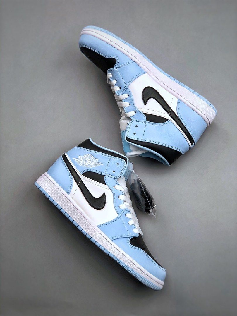 Nike air jordan 1 mid price on sale