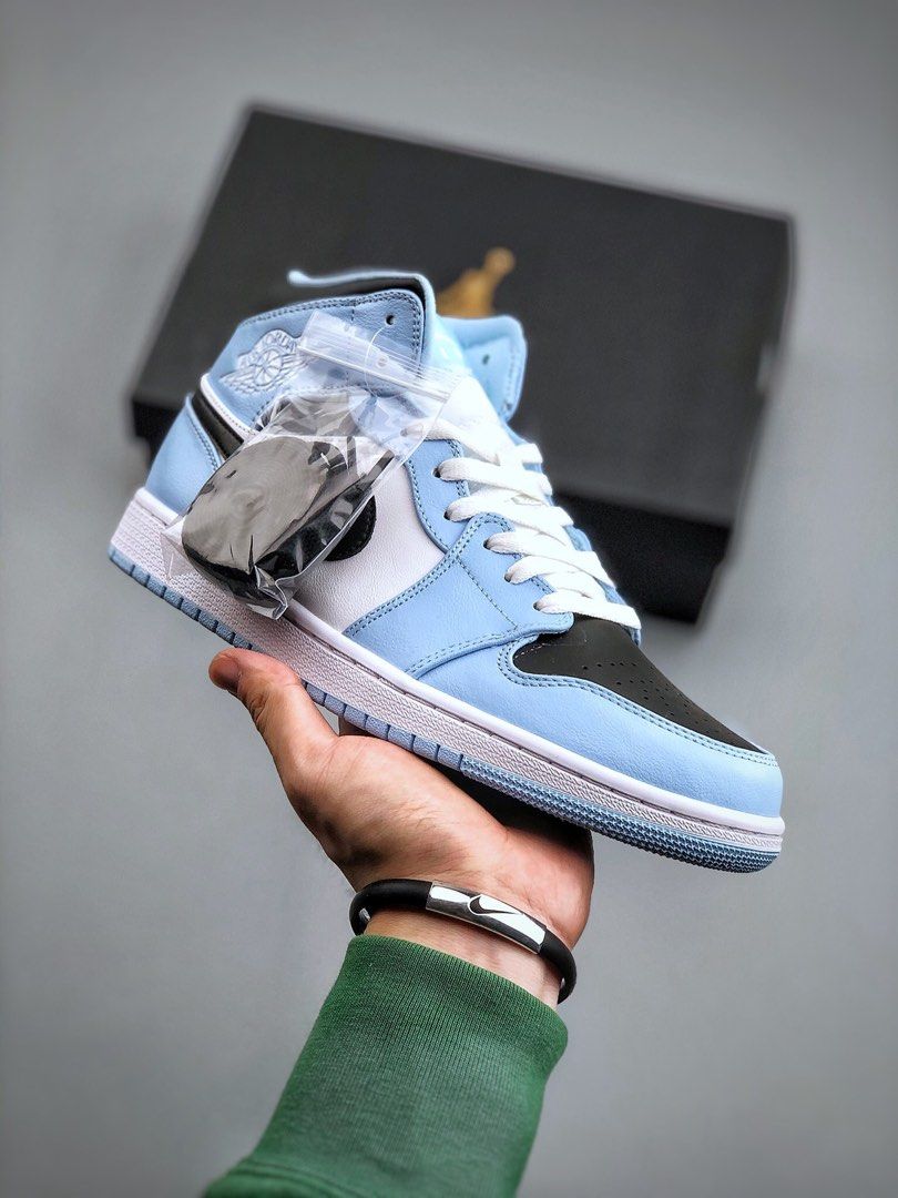 Jordan 1 couture for sale hotsell