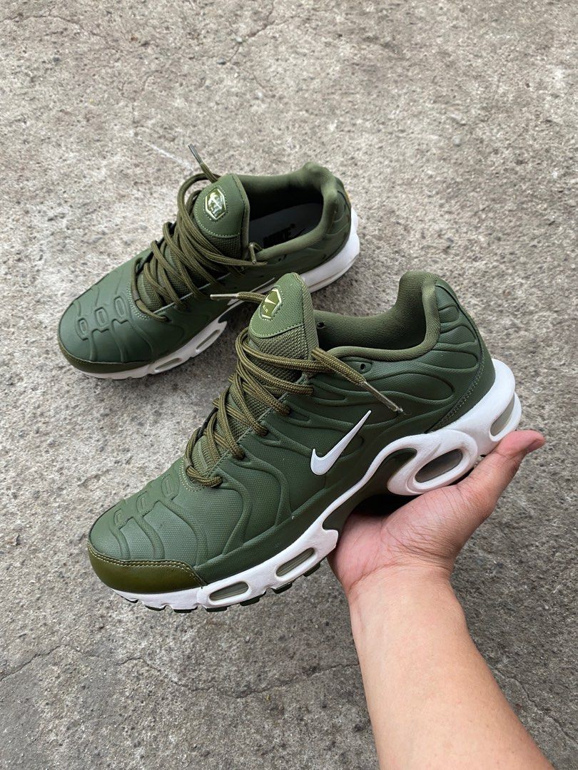 Forest green air max plus sales