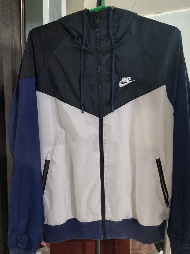 nike wind runner jackets