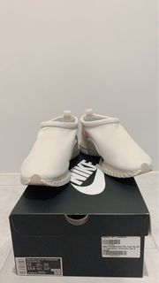 Nike Moc Flow x UNDERCOVER 白色 襪套式球鞋