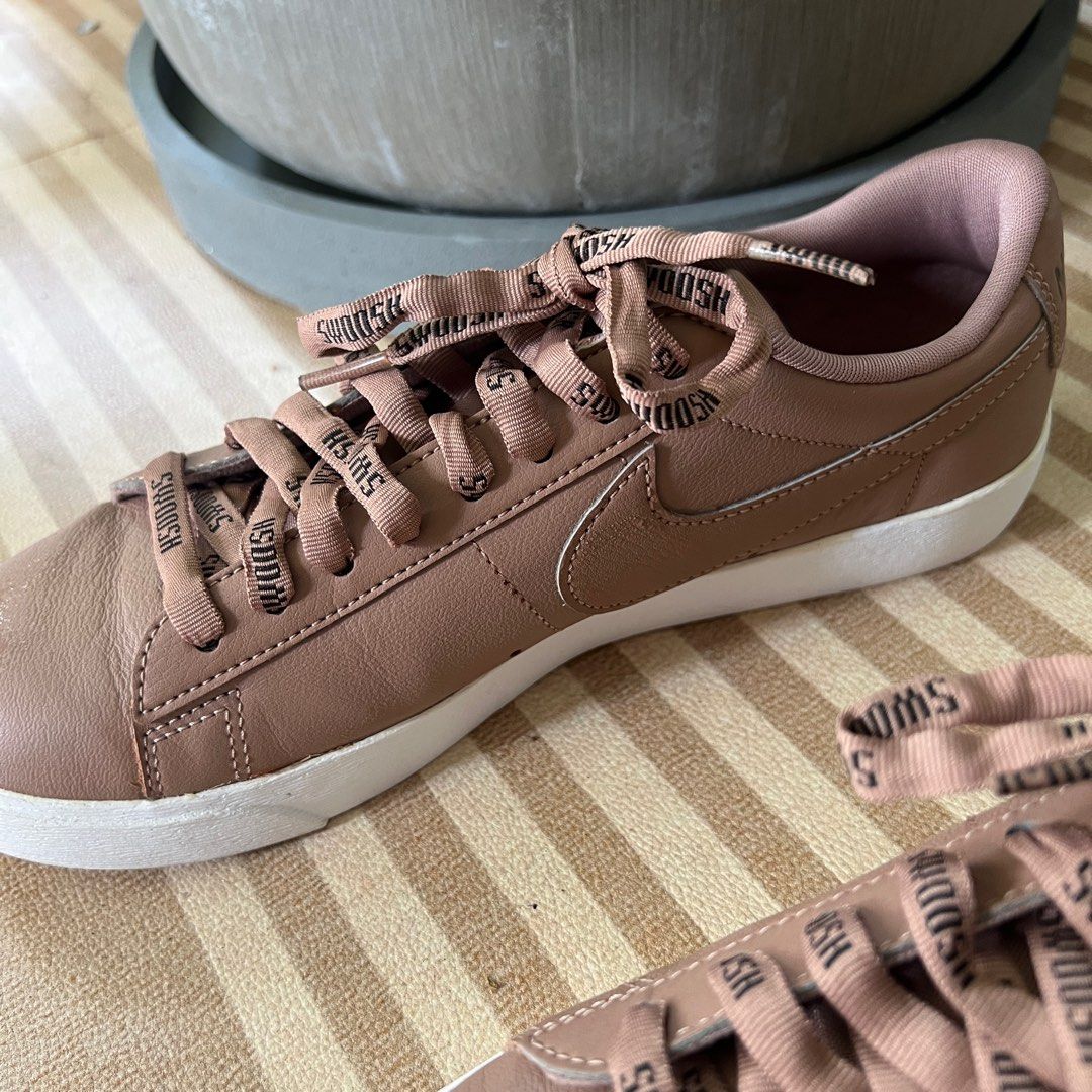 Nike Women Blazer Low Sneakers, Women's Fashion, Footwear, Sneakers on