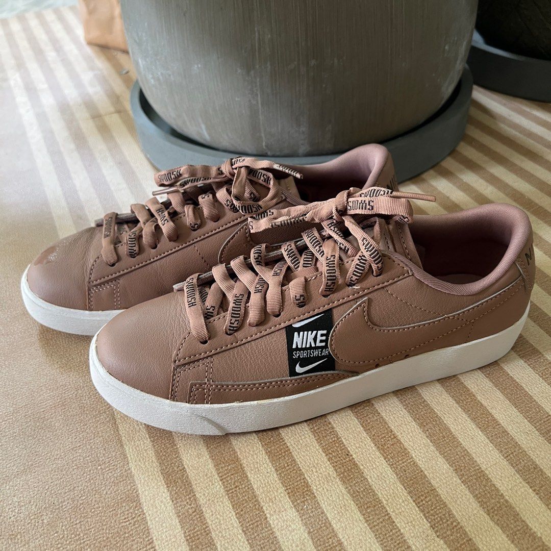 Nike Women Blazer Low Sneakers, Women's Fashion, Footwear, Sneakers on