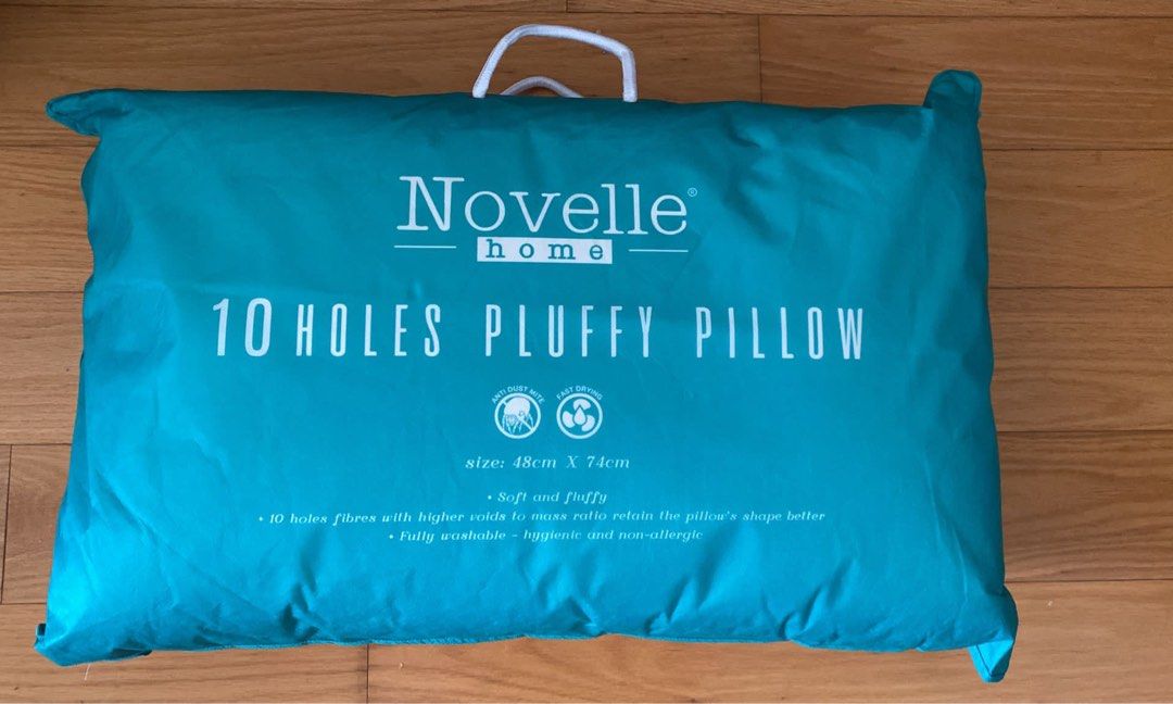 Novelle 10 2024 holes polyester pillow