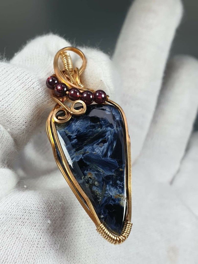 Wire wraps for gemstones store