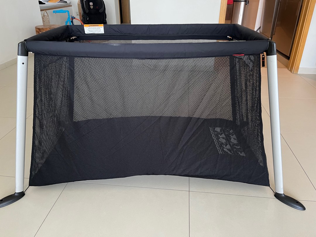 Phil and teds traveller mattress top