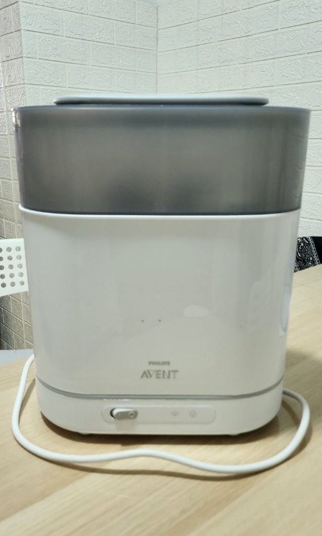 PHILIPS AVENT 4-IN-1 ELECTRIC STEAM STERILIZER drying rack