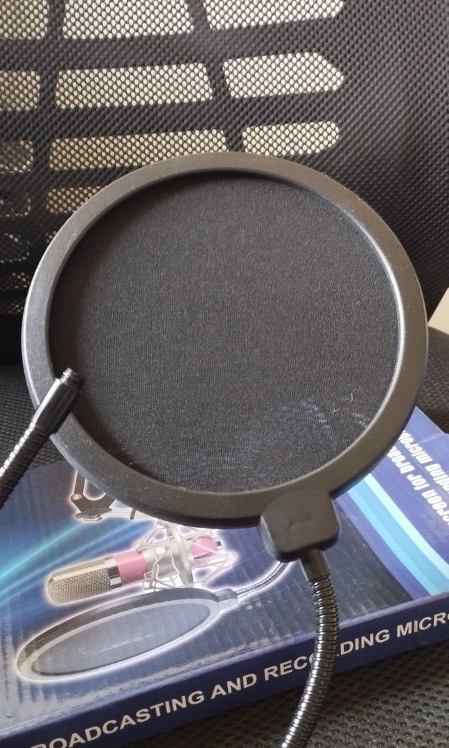 Pop Shield (Category: Microphones) located in Manila. Submitted by furless (Listing ID 1226758313, Image 1). Description: .