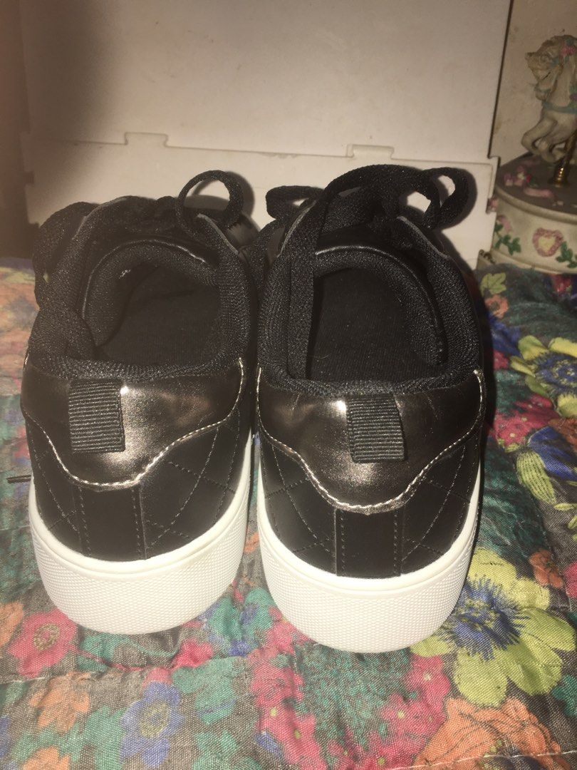 Primark (Category: Sneakers) located in Quezon City. Submitted by neverfoundland (Listing ID 1226866069, Image 3). Description: Primark shoes .