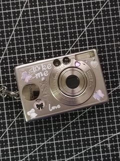 rare| canon ixy 200 vintage digital camera !